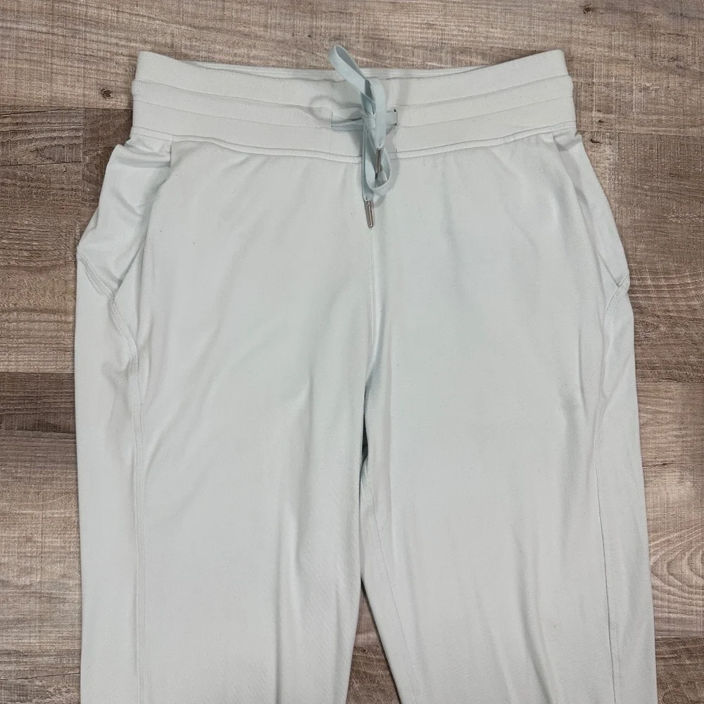 Lululemon Ready to Rulu Jogger Pants Light Blue Periwinkle Size 8 x 25